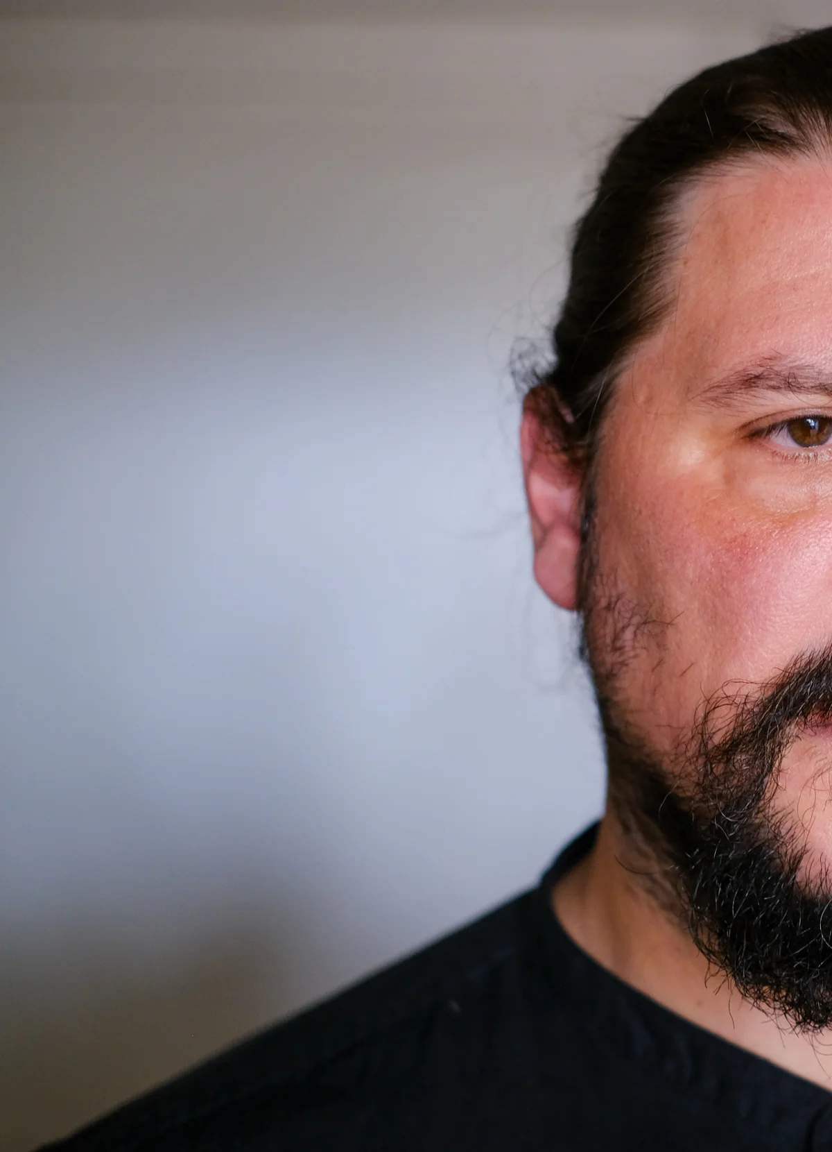 Sebastian_Studio_2025-22 (1).jpg