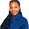 Commercial Headshot / Leading lady “The Girl Next Door”