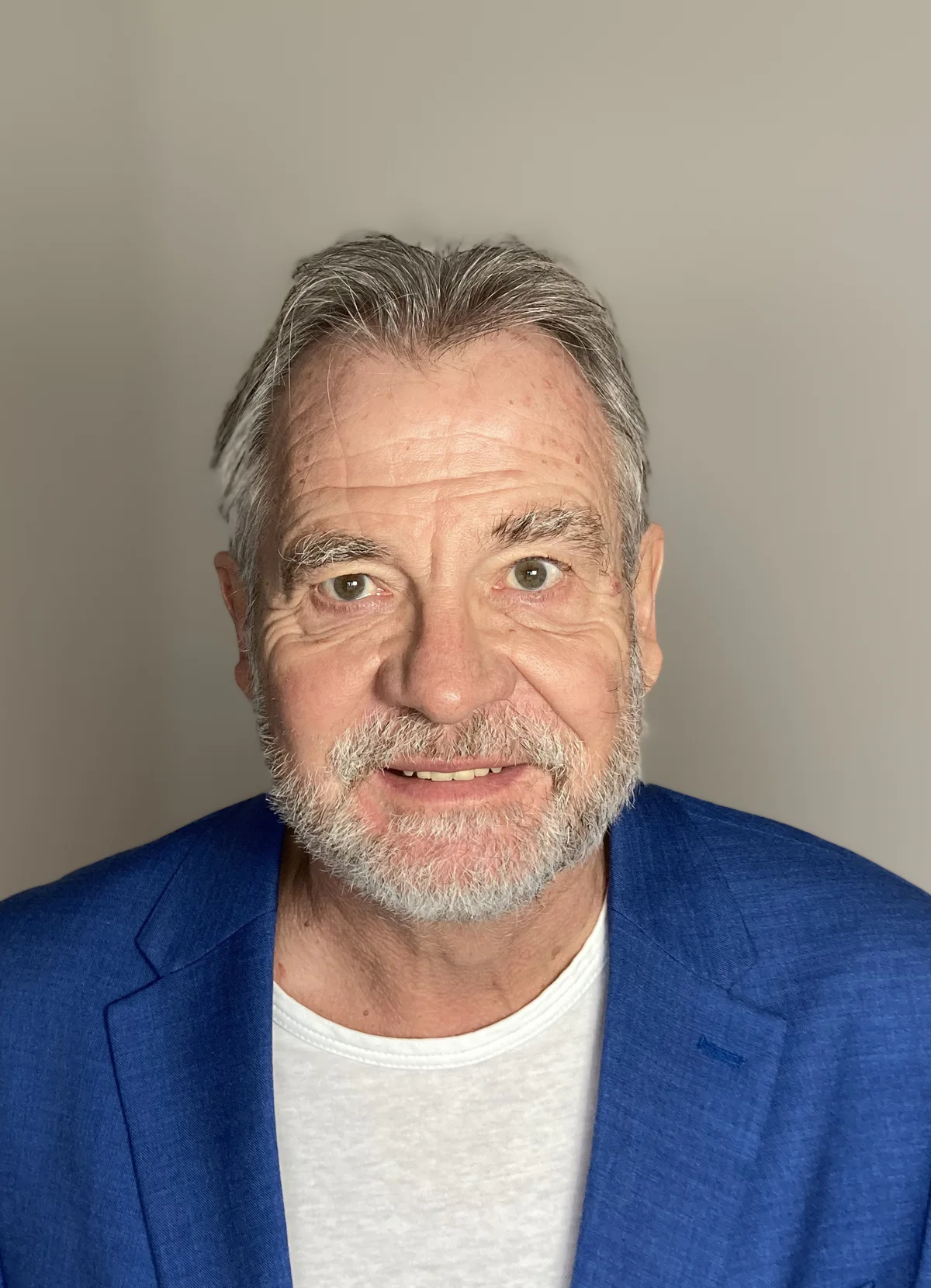 Günter Erich Kratzer Portrait.JPG