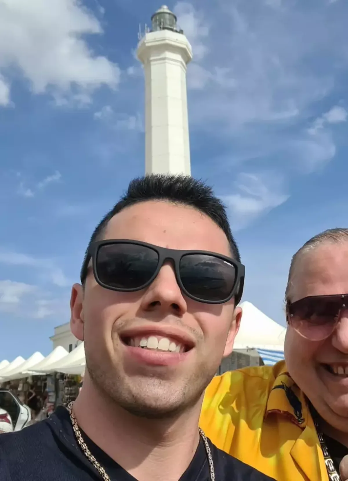 91829774_881965205607293_6096917427717668864_n.jpg