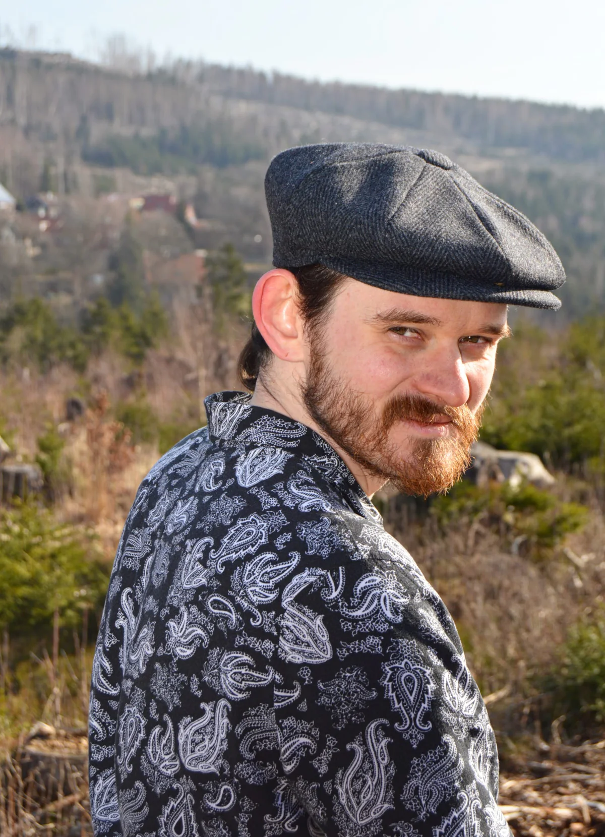Melwin Ziebke mit Hut.jpg