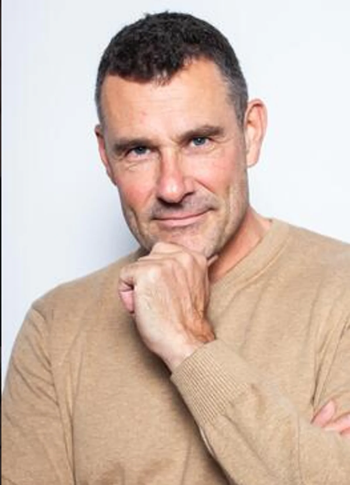 Axel Jomeyer Portrait 1,5 MB.jpg