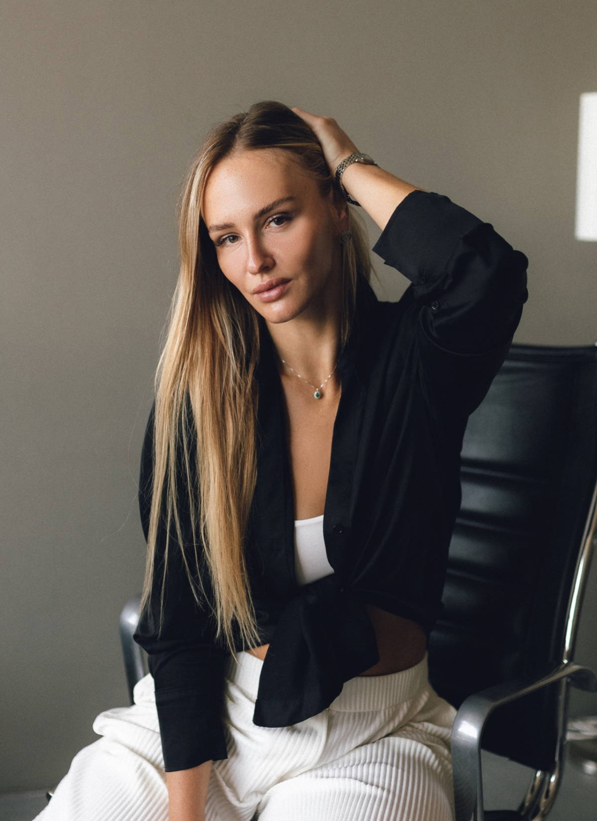 ALIONA Tarasyuk - Foto 1