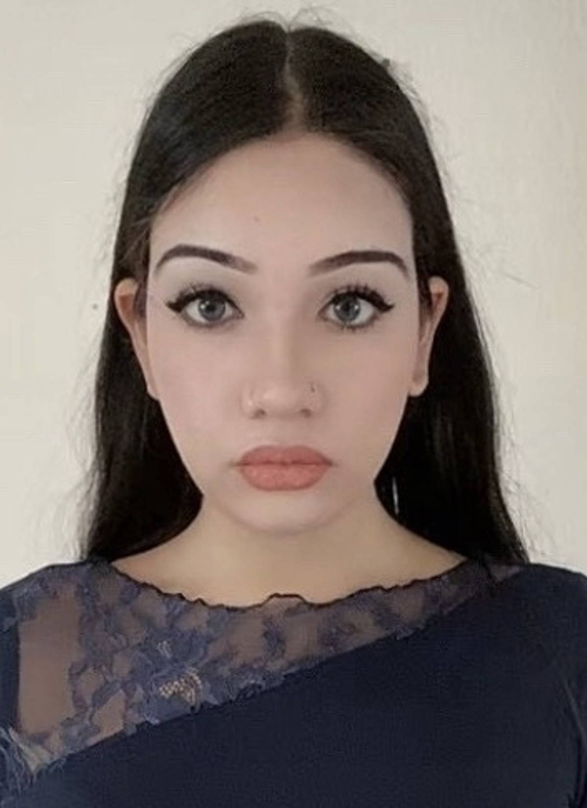 Laiba Khan - Foto 1