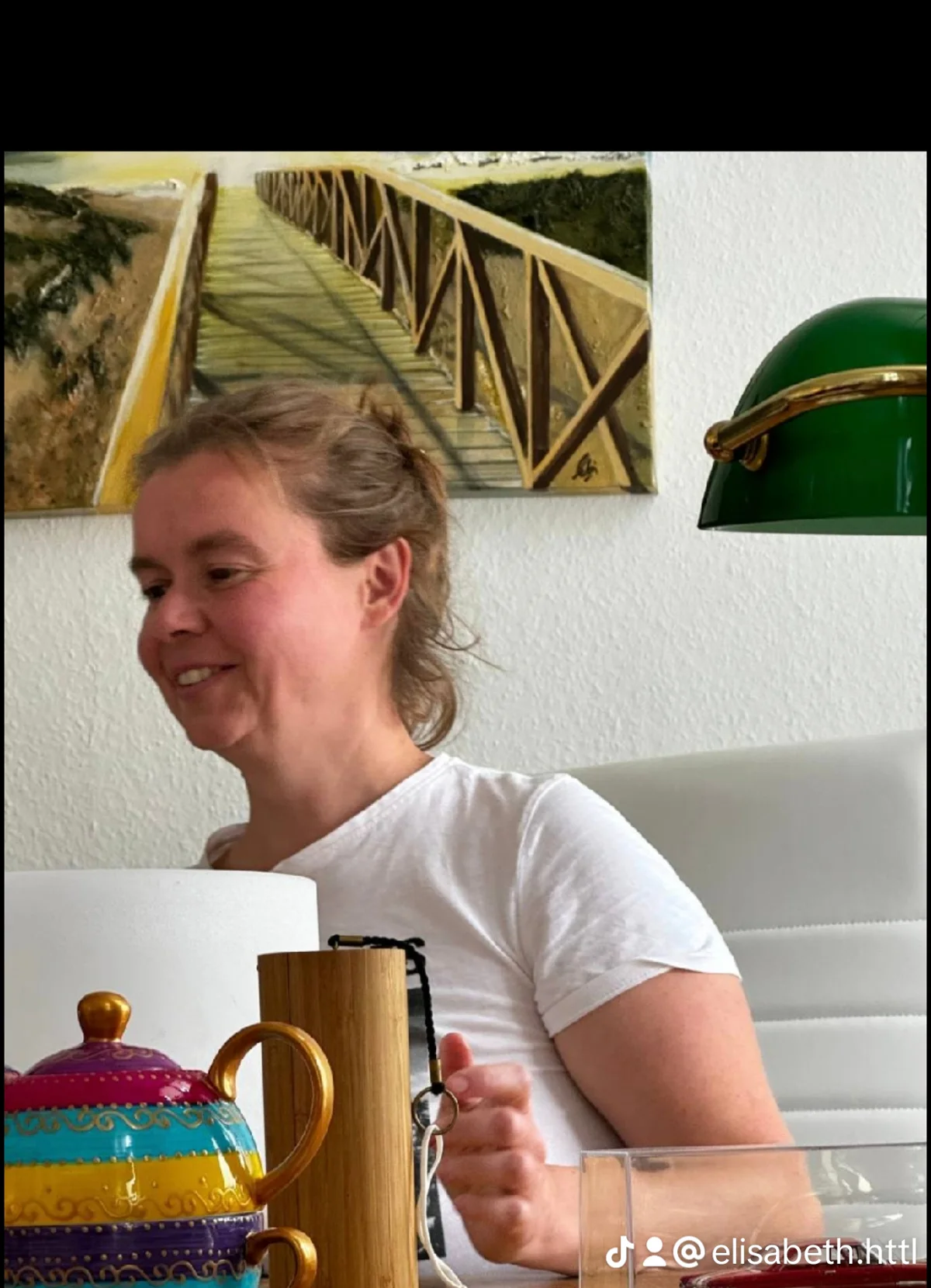 Screenshot_20250516-234850_TikTok.jpg