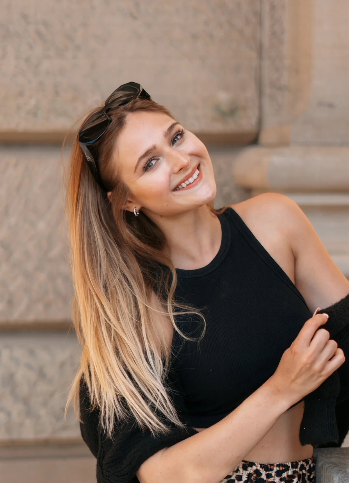 Dr Massing Hyalove Portrait 2.JPG