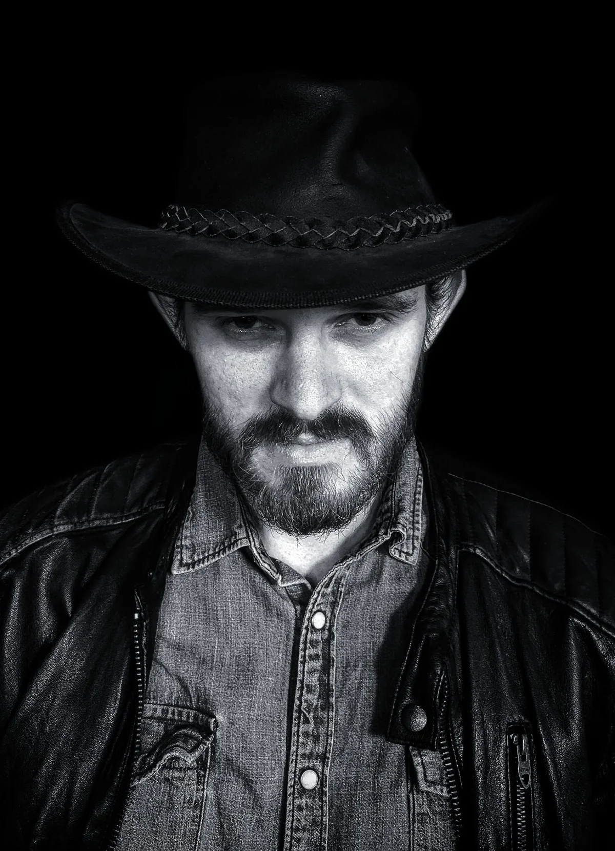 Melwin Ziebke mit Hut.jpg