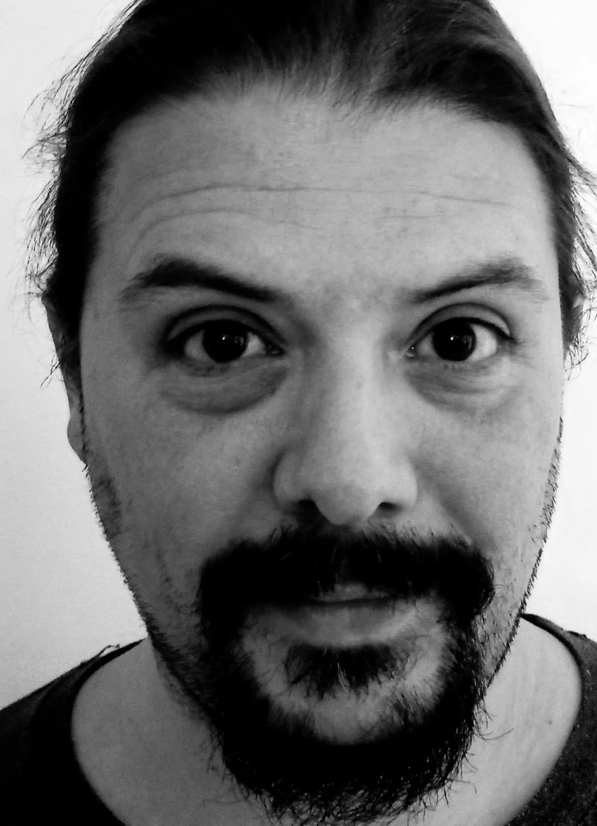 Sebastian_Studio_2025-22 (1).jpg