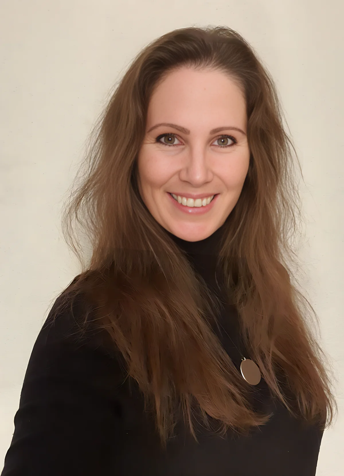 eveline portrait.png